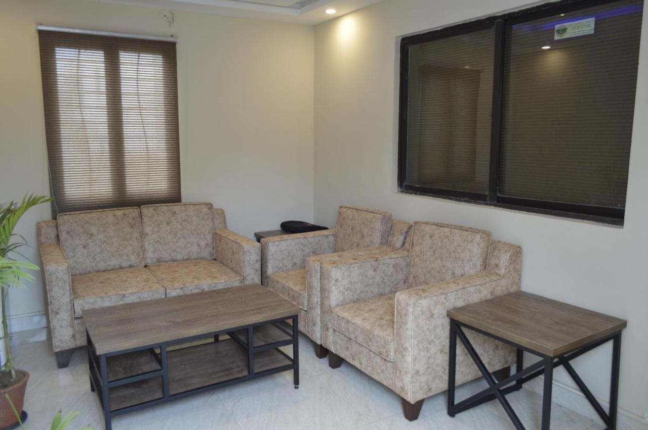 New Shelton Guest House İslamabad Dış mekan fotoğraf