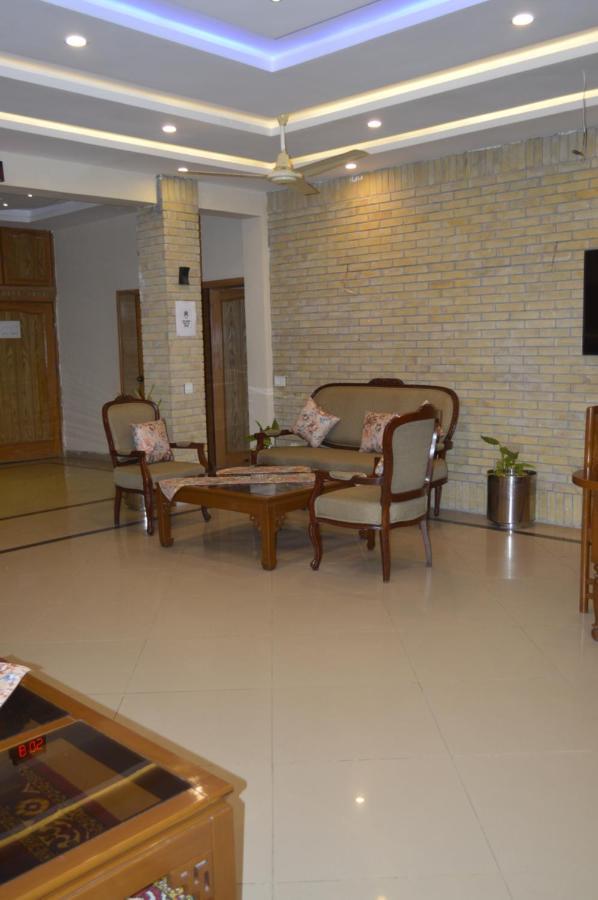 New Shelton Guest House İslamabad Dış mekan fotoğraf