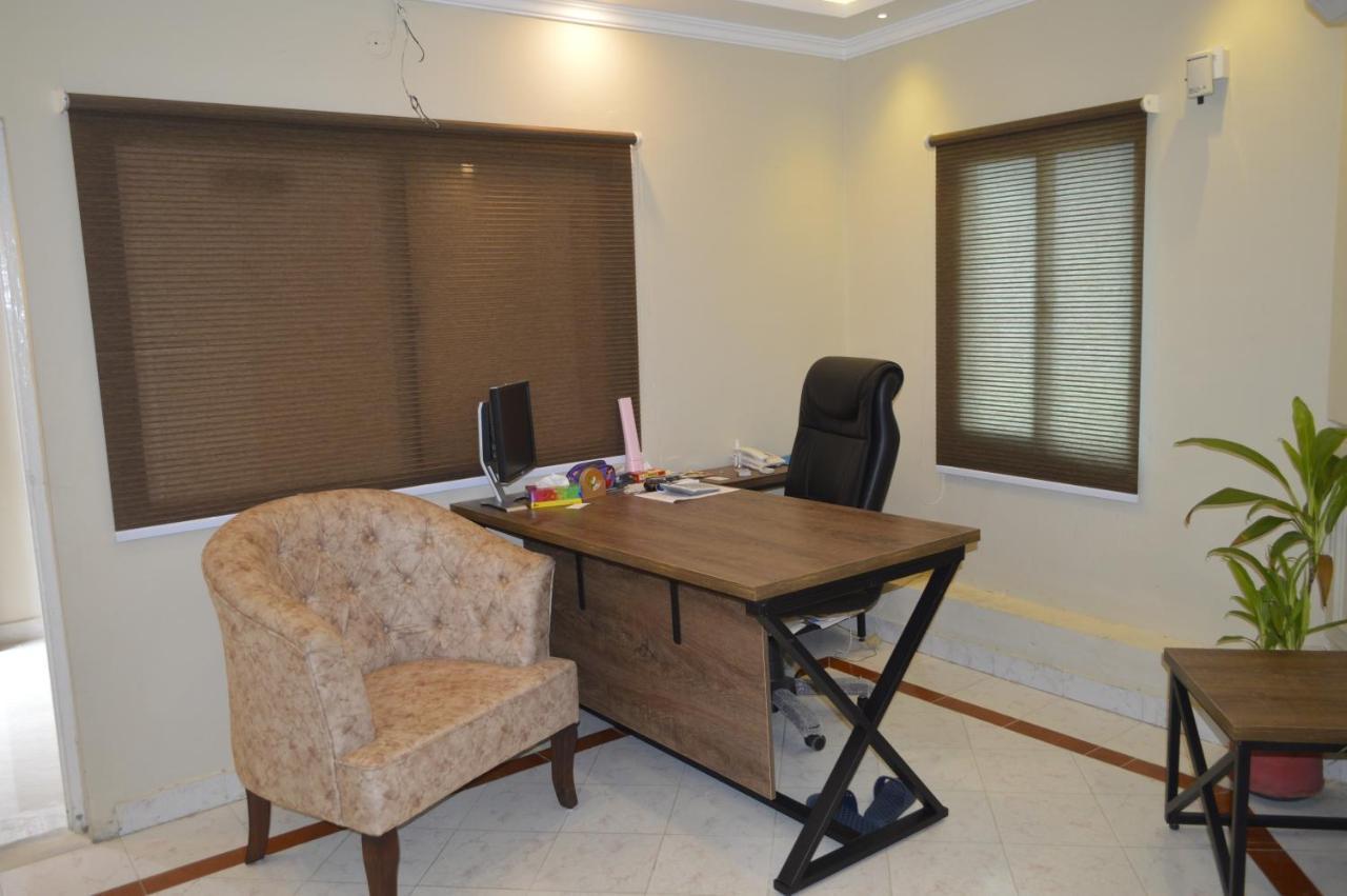 New Shelton Guest House İslamabad Dış mekan fotoğraf