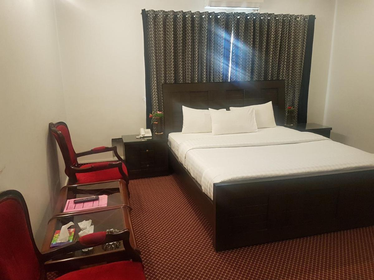 New Shelton Guest House İslamabad Dış mekan fotoğraf