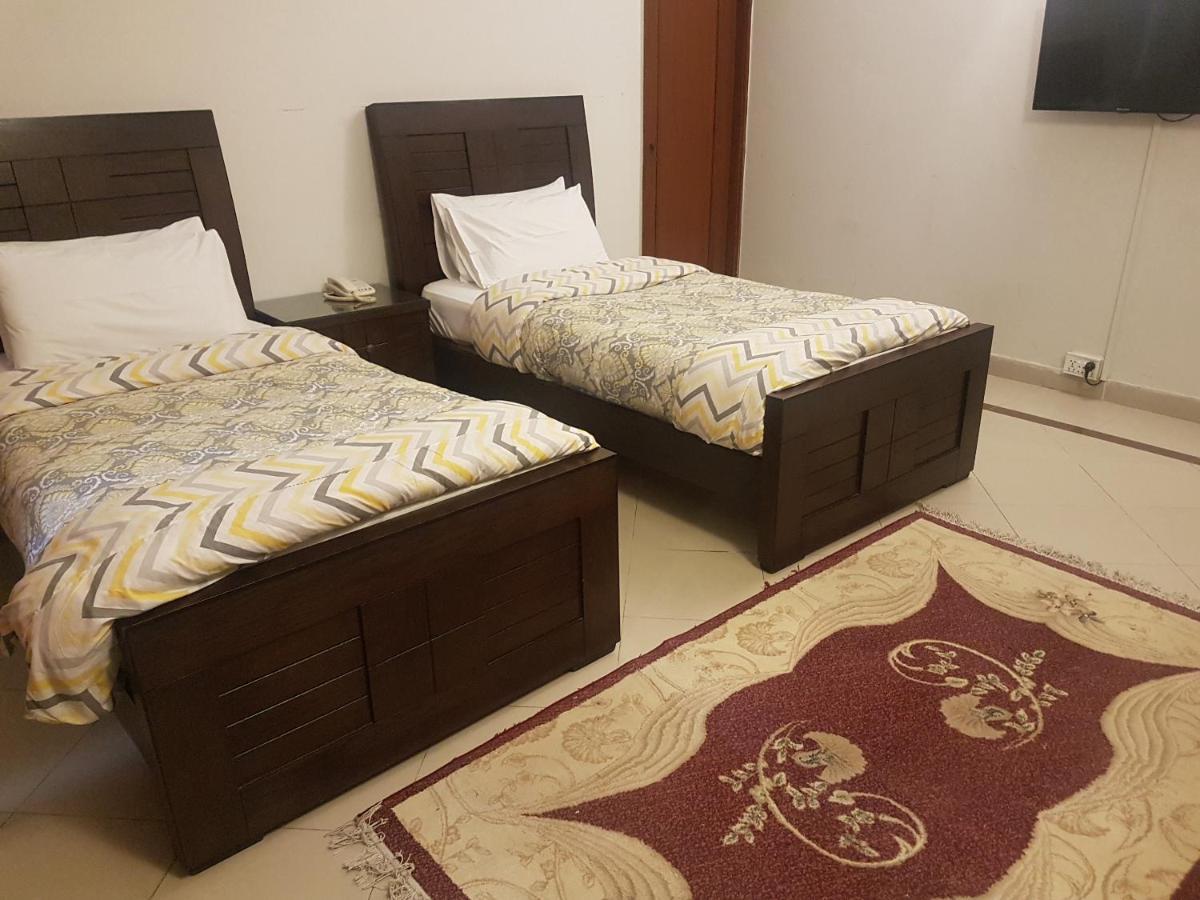 New Shelton Guest House İslamabad Dış mekan fotoğraf